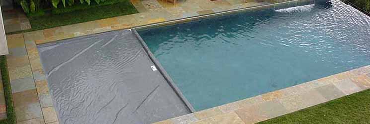 Cobertores automáticos para piscinas